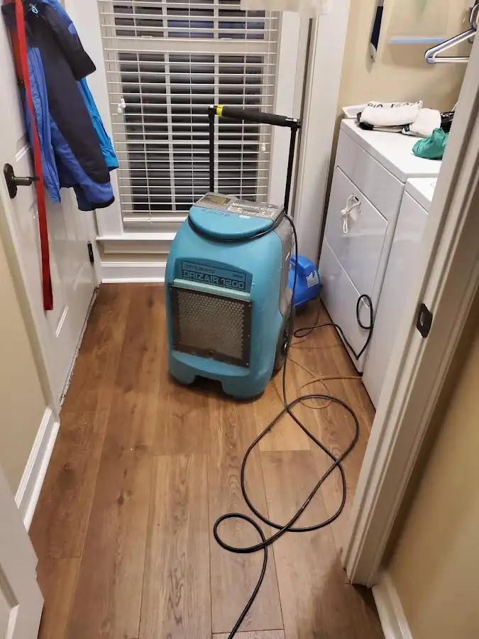 Commercial dehumidifier deployed for Crawl Space Restoration in East End